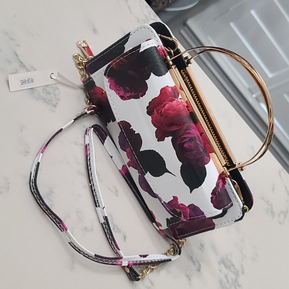 Handbag - Picture 2 of 7